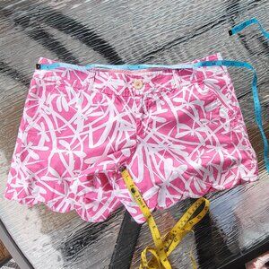 Lilly Pulitzer Womens Shorts Size 8 Pink & White